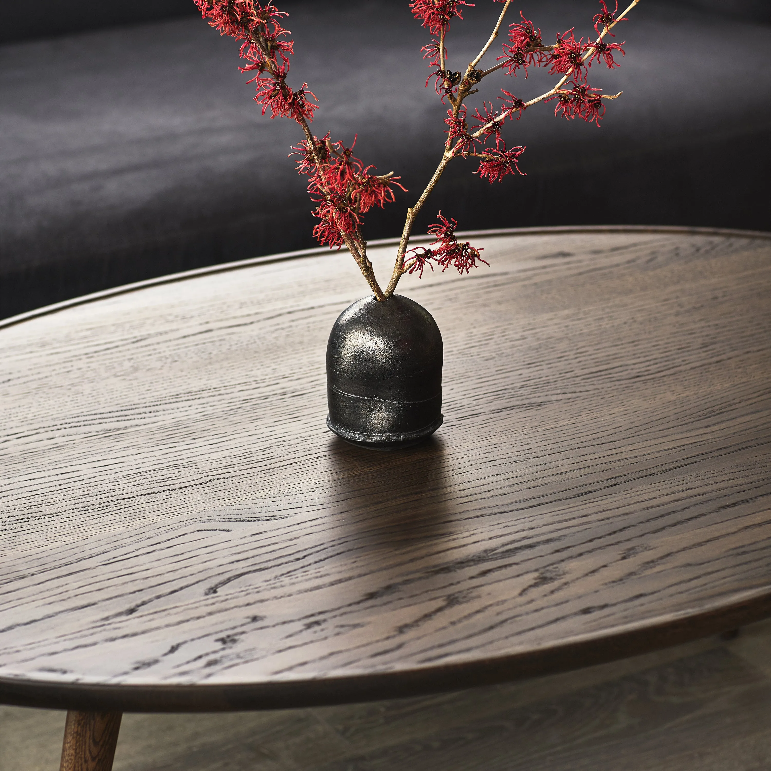 Accent Oval Lounge Table