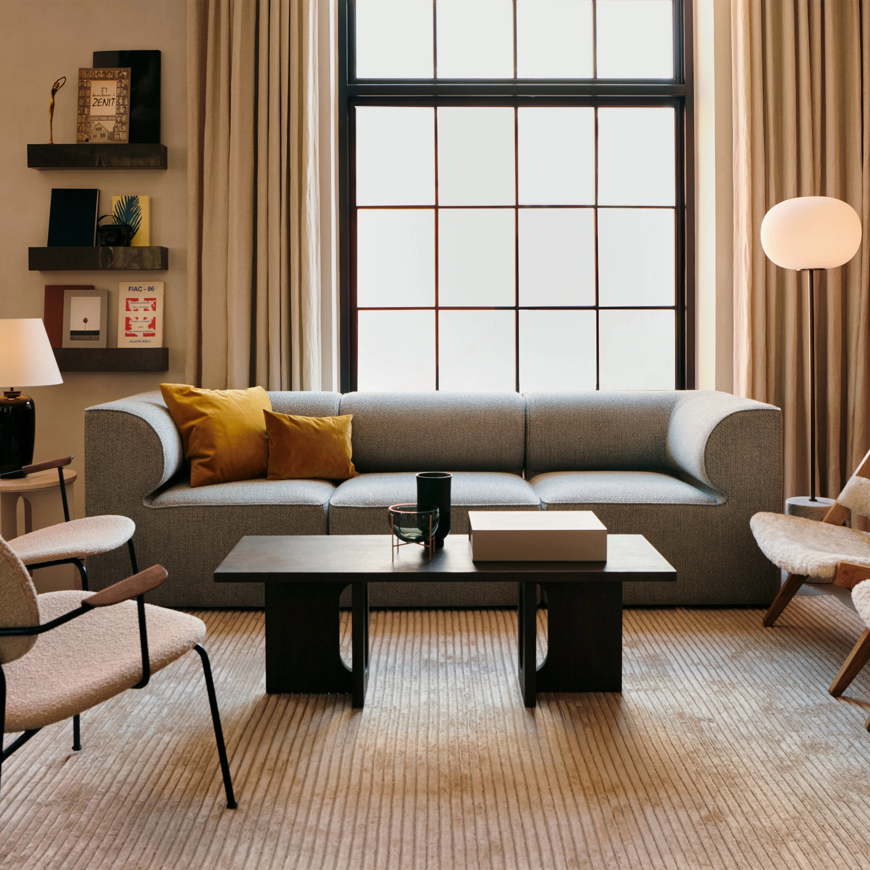 Androgyne Lounge Table