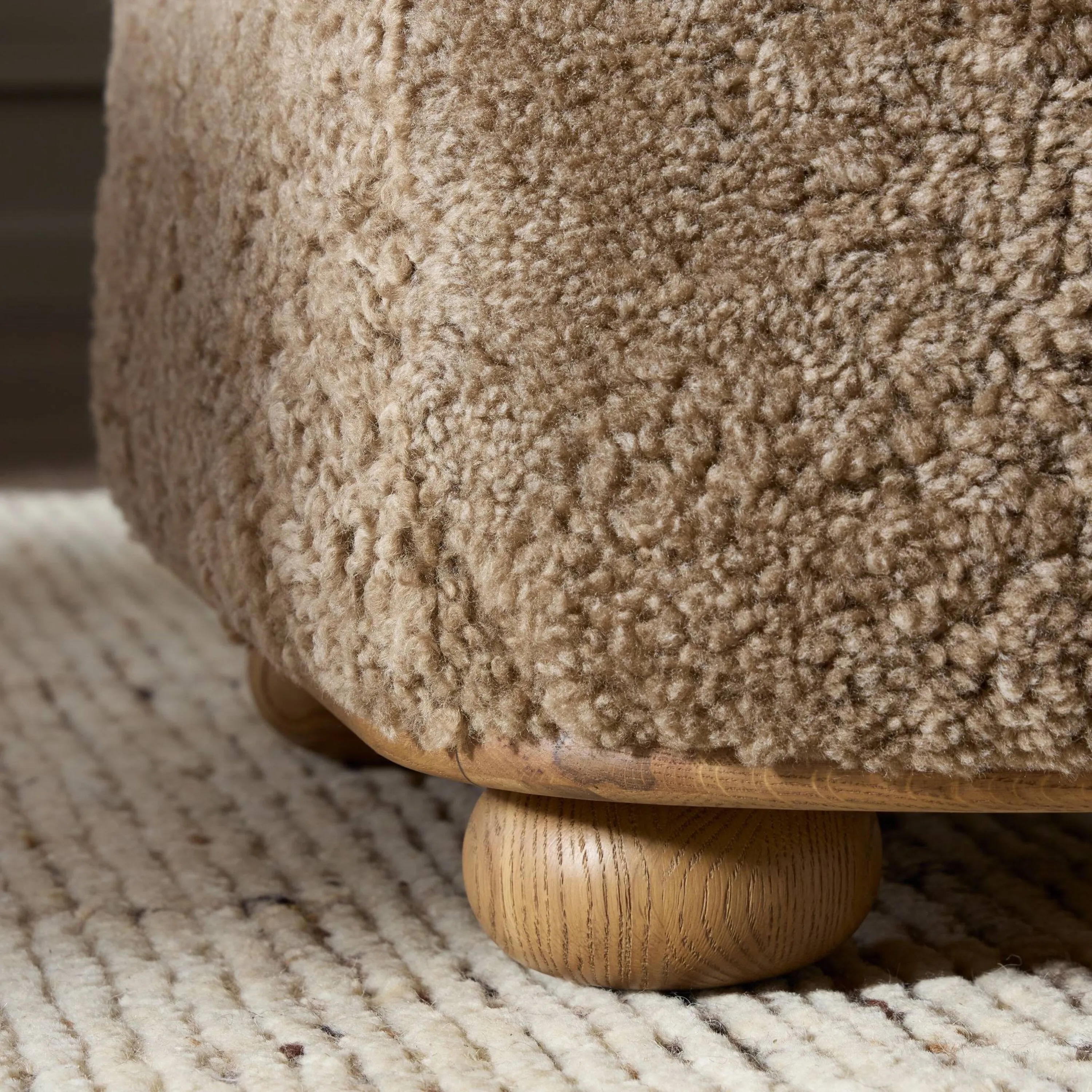 Bilbury Oval Ottoman