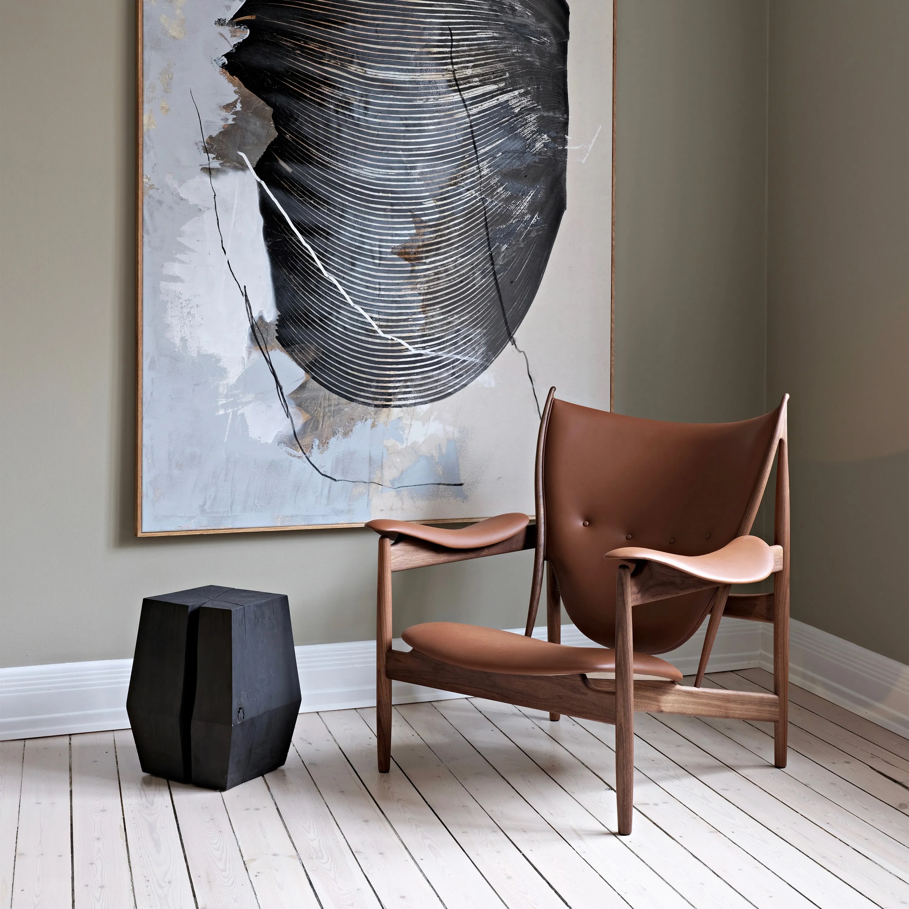 Chieftain Lounge Chair