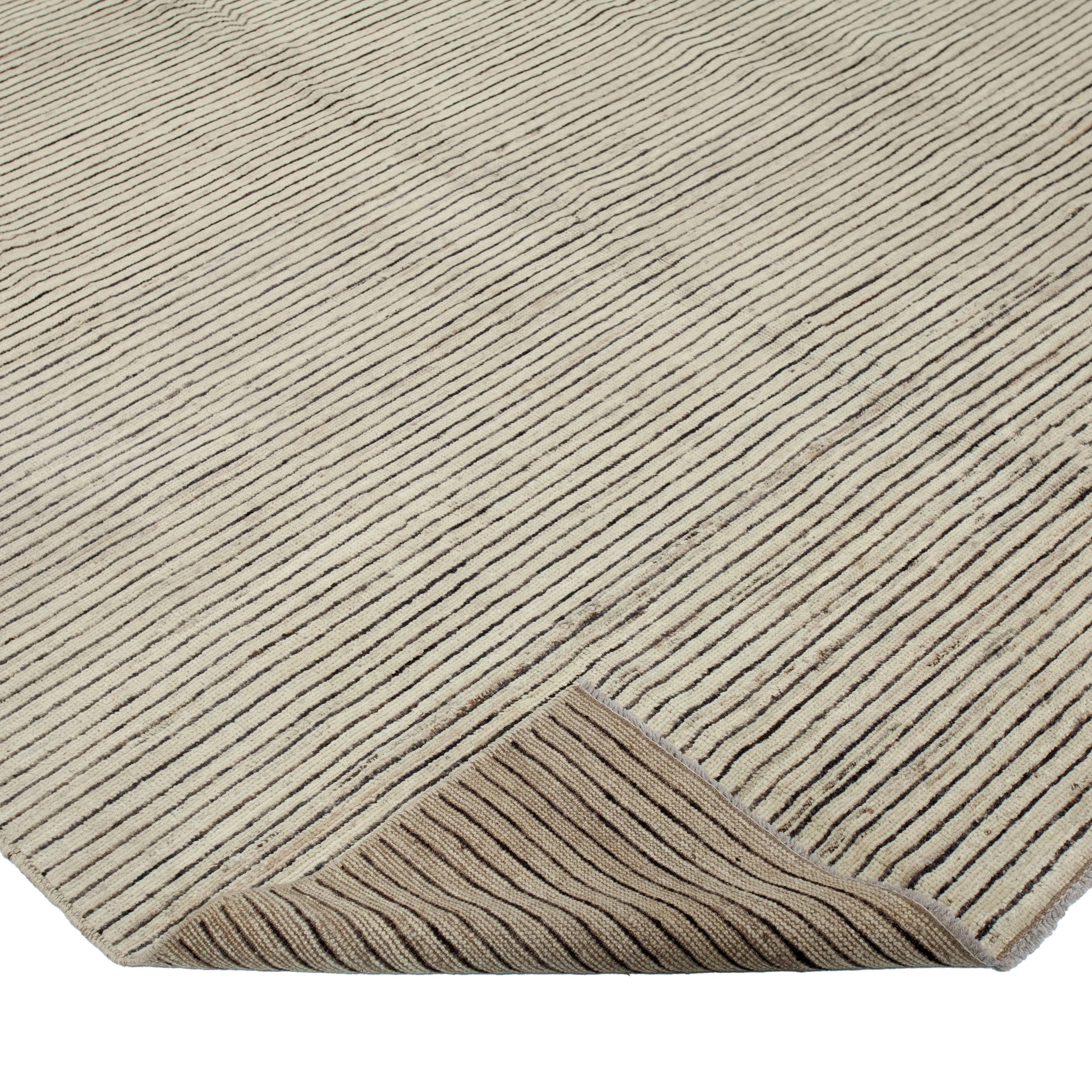 Cream Zameen Transitional Wool Rug - 7'8" x 10'