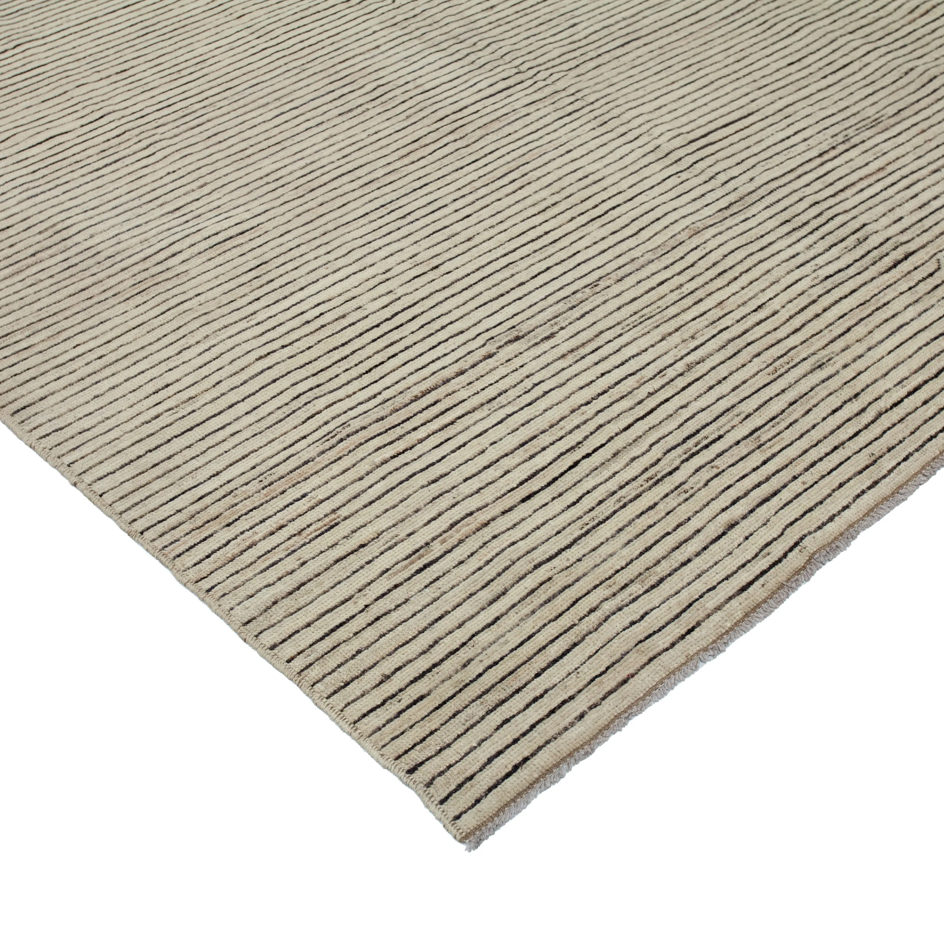 Cream Zameen Transitional Wool Rug - 7'8" x 10'