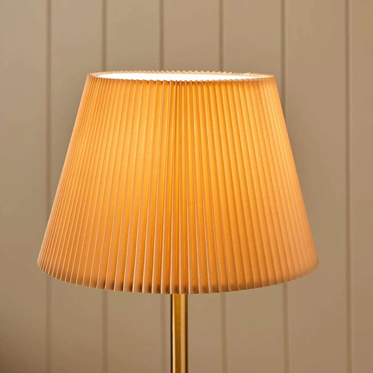 Elin Travertine Base Table Lamp Mocka
