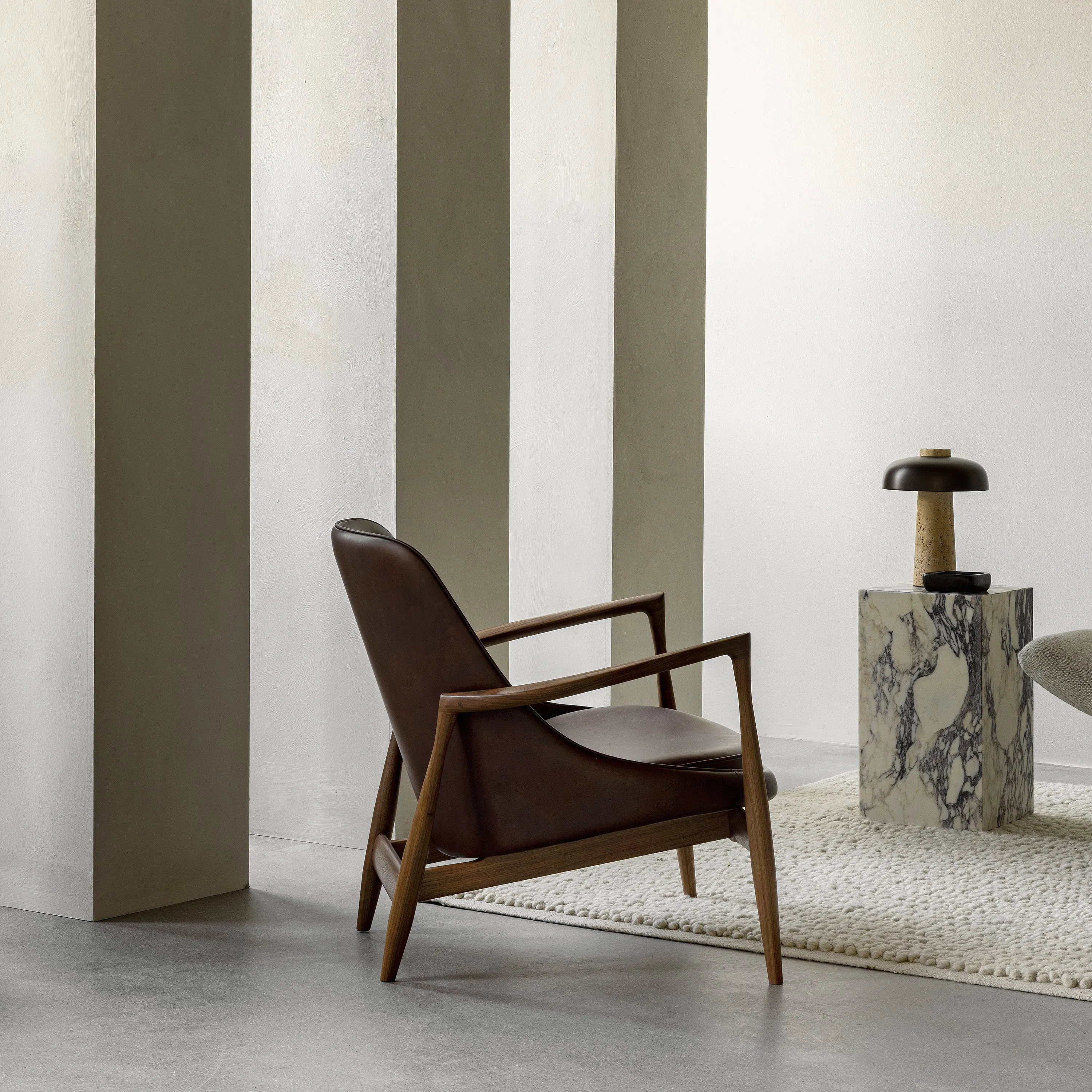Elizabeth Lounge Chair