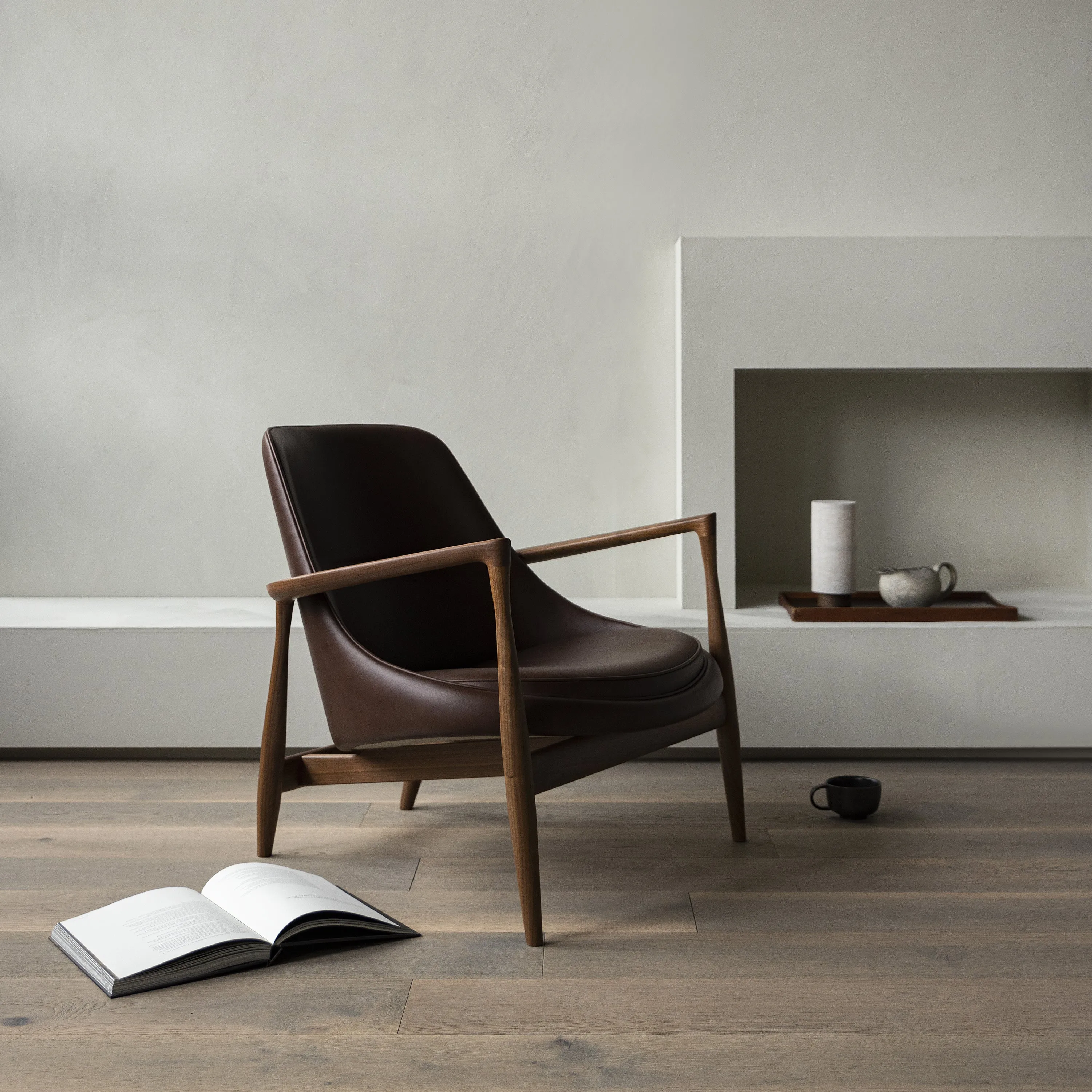 Elizabeth Lounge Chair
