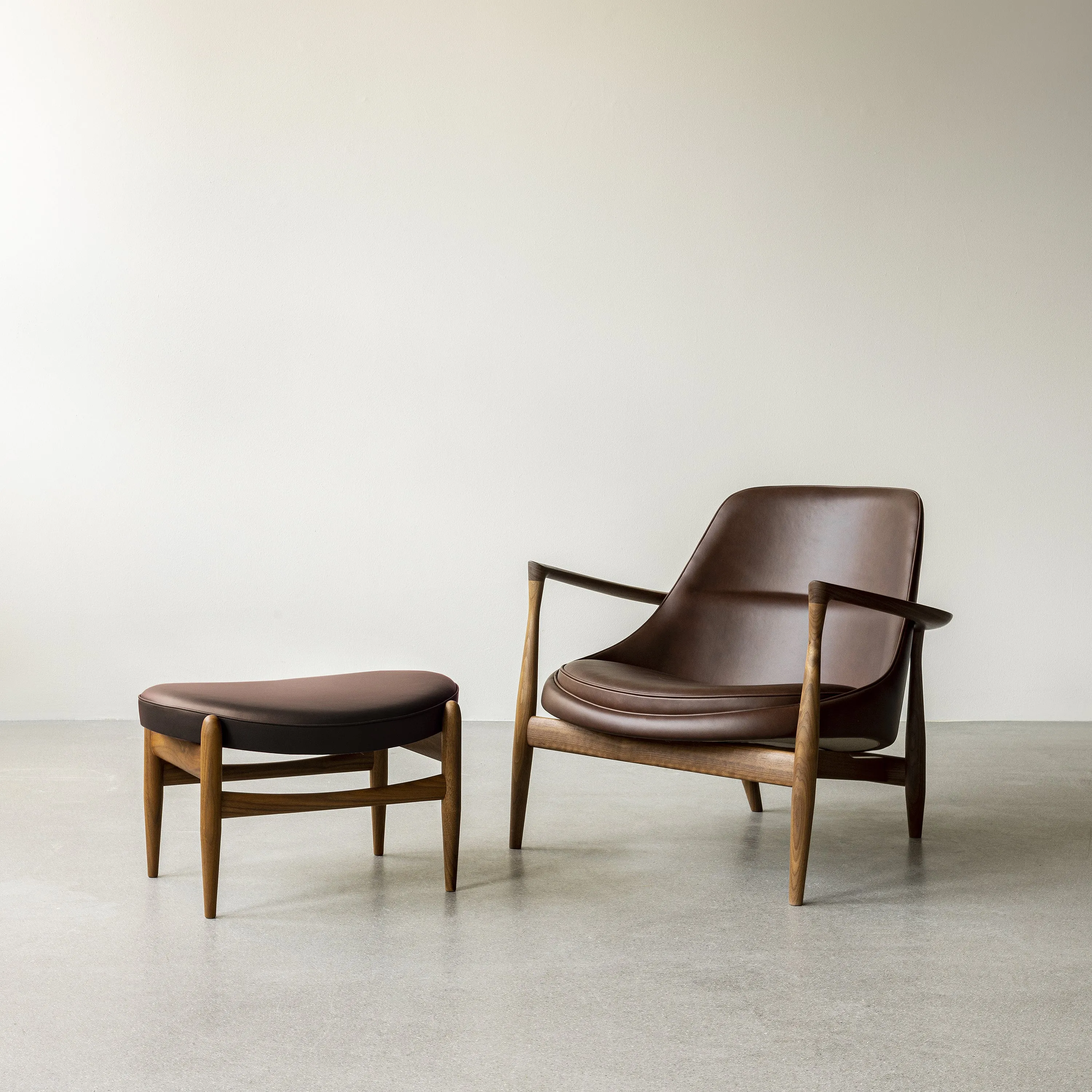 Elizabeth Lounge Chair