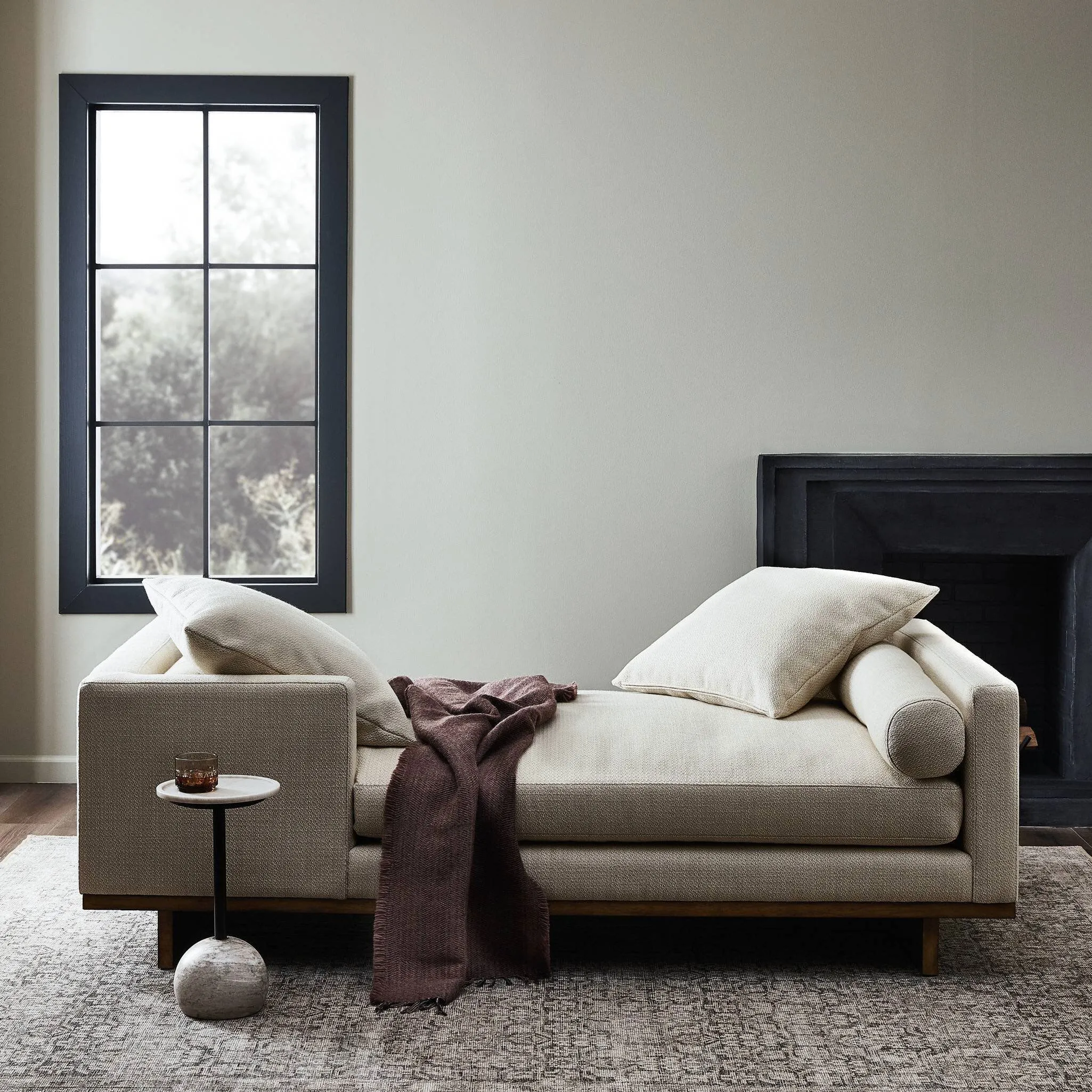 Everly Tete A Tete Chaise