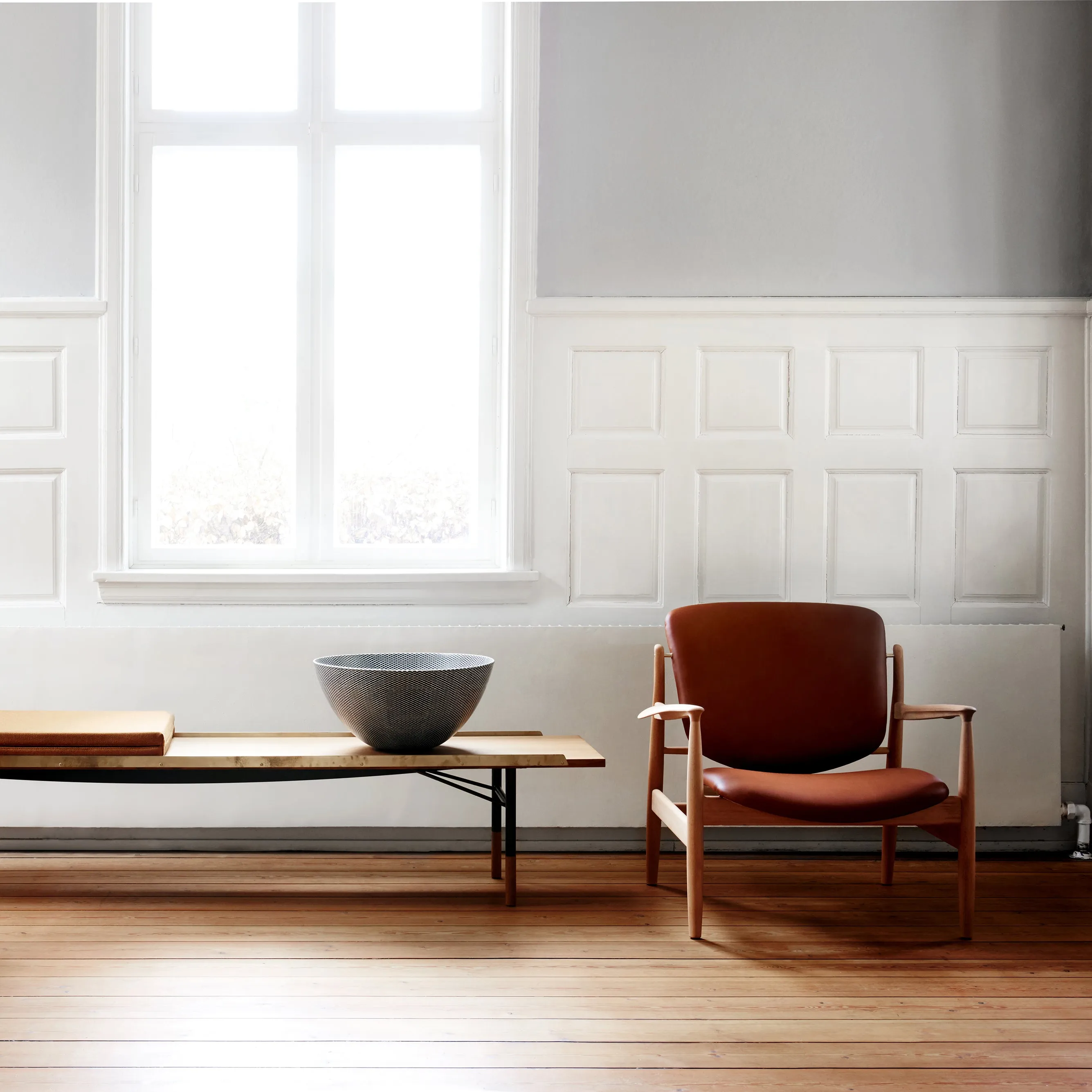 France Lounge Chair