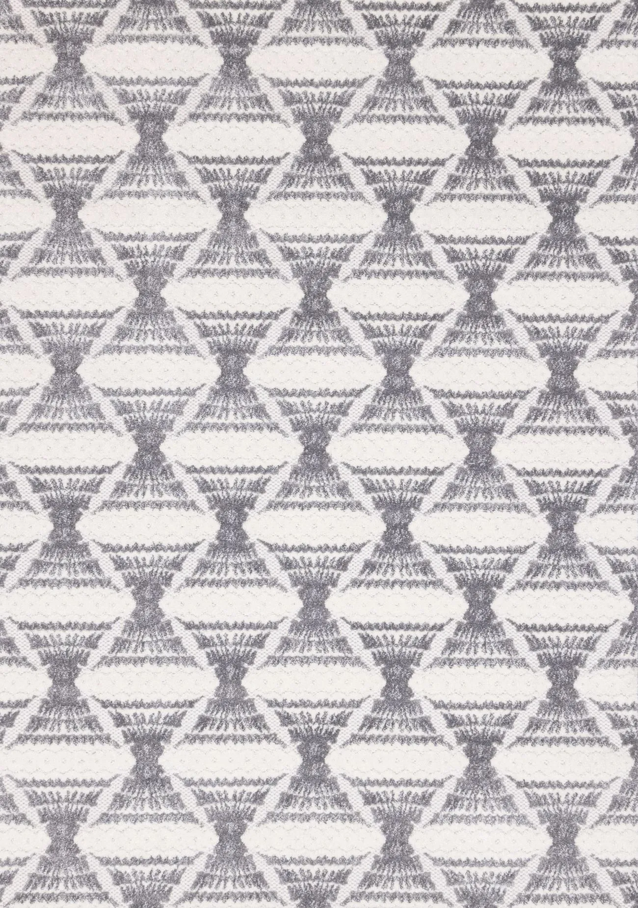 Grey Pathway 5'3" x 7'7" Ogee Patterned Area Rug - Grey, White