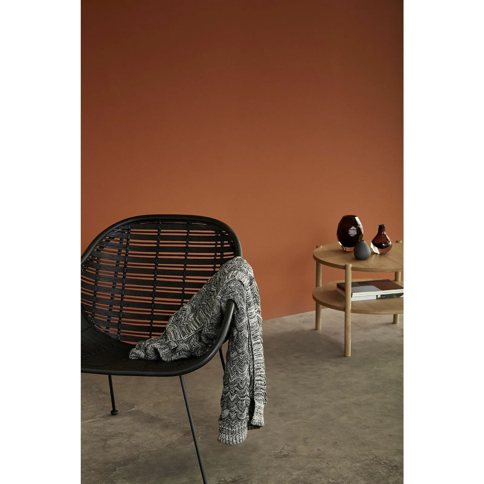 Hbsch Acorn Coffee Table, Round
