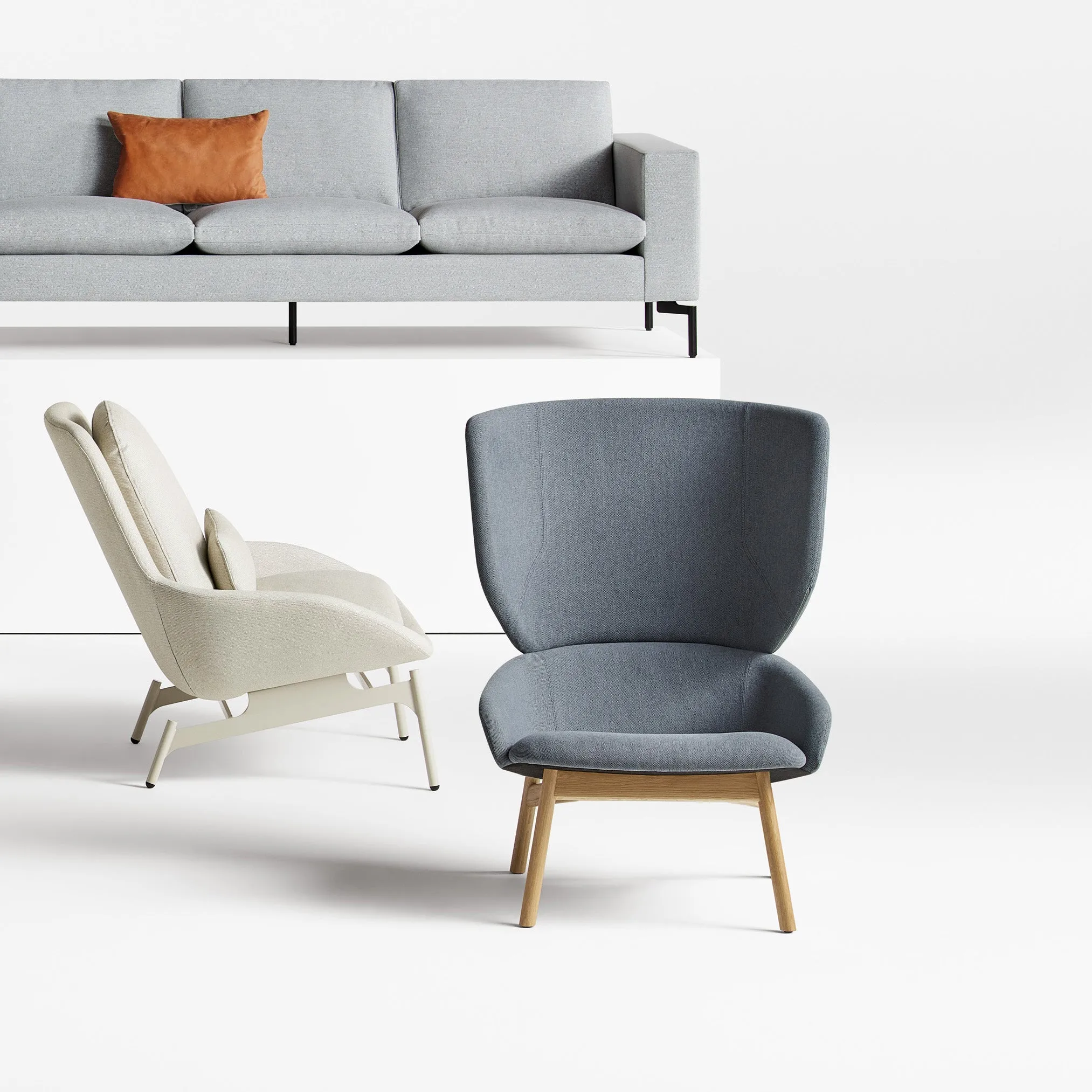 Heads Up Lounge Chair