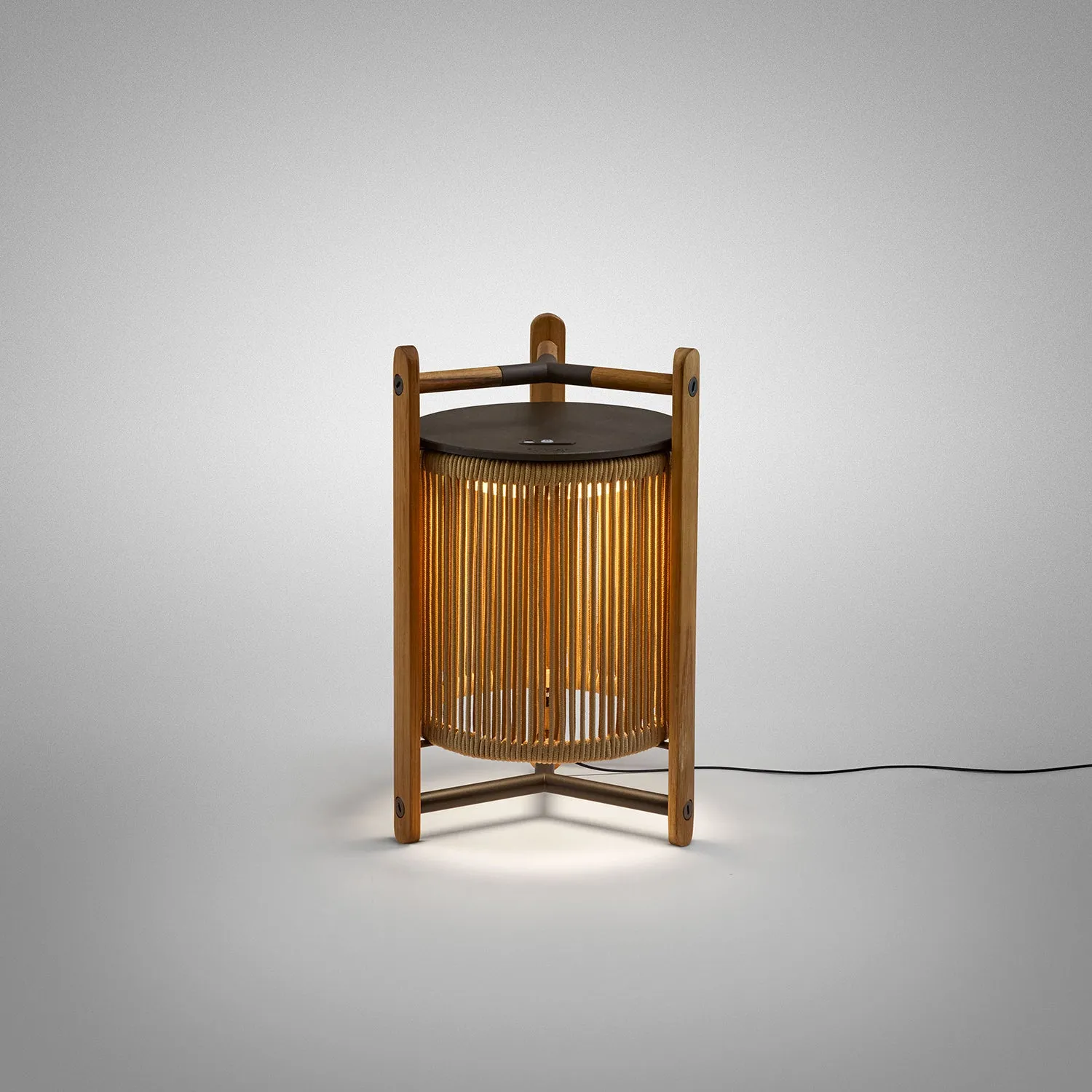 Kando M/40 LED Floor Lamp