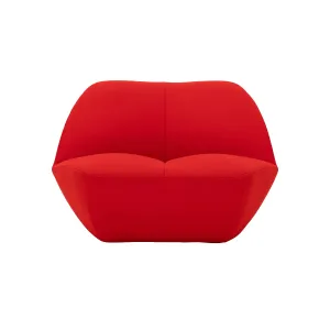 Kisss Lounge Chair