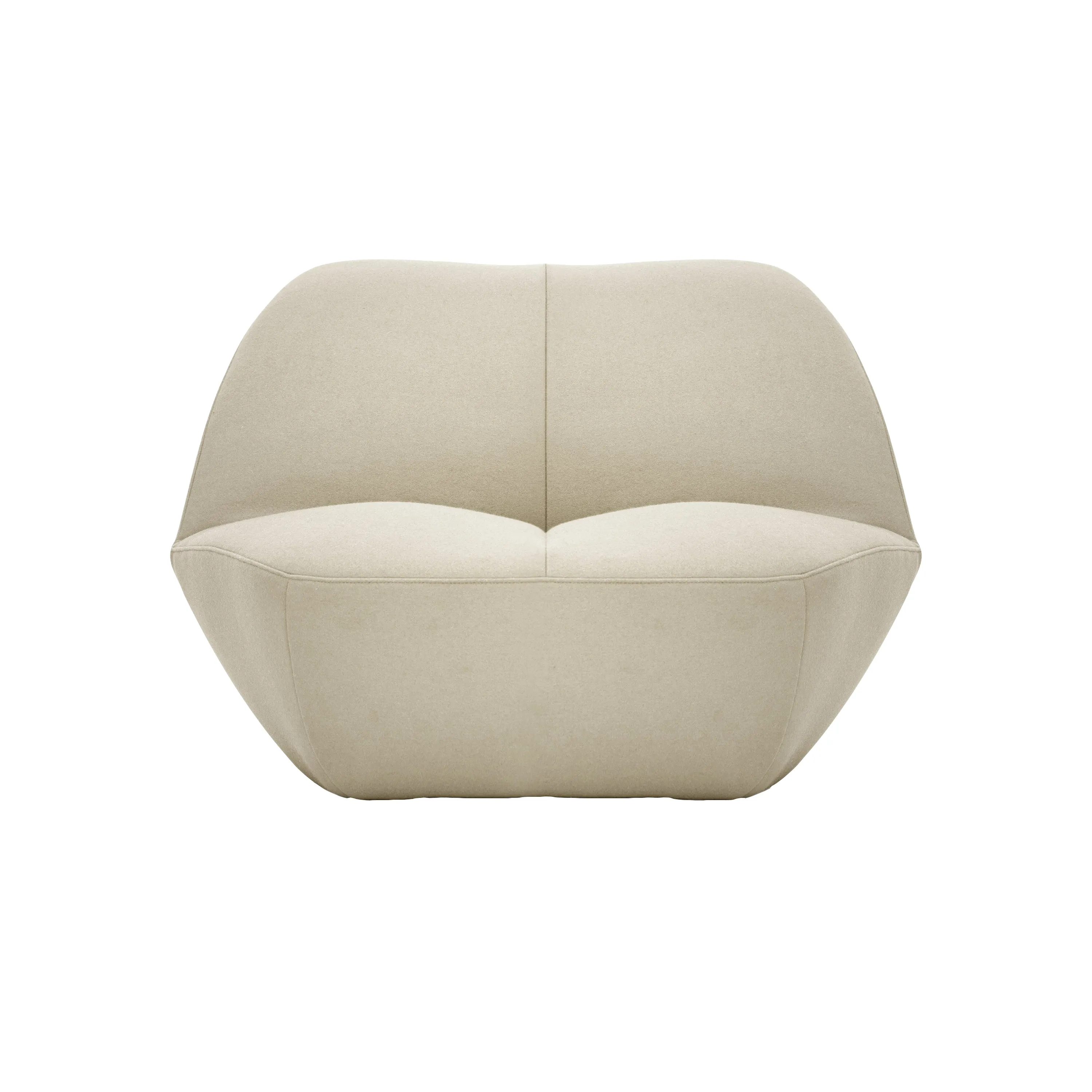 Kisss Lounge Chair