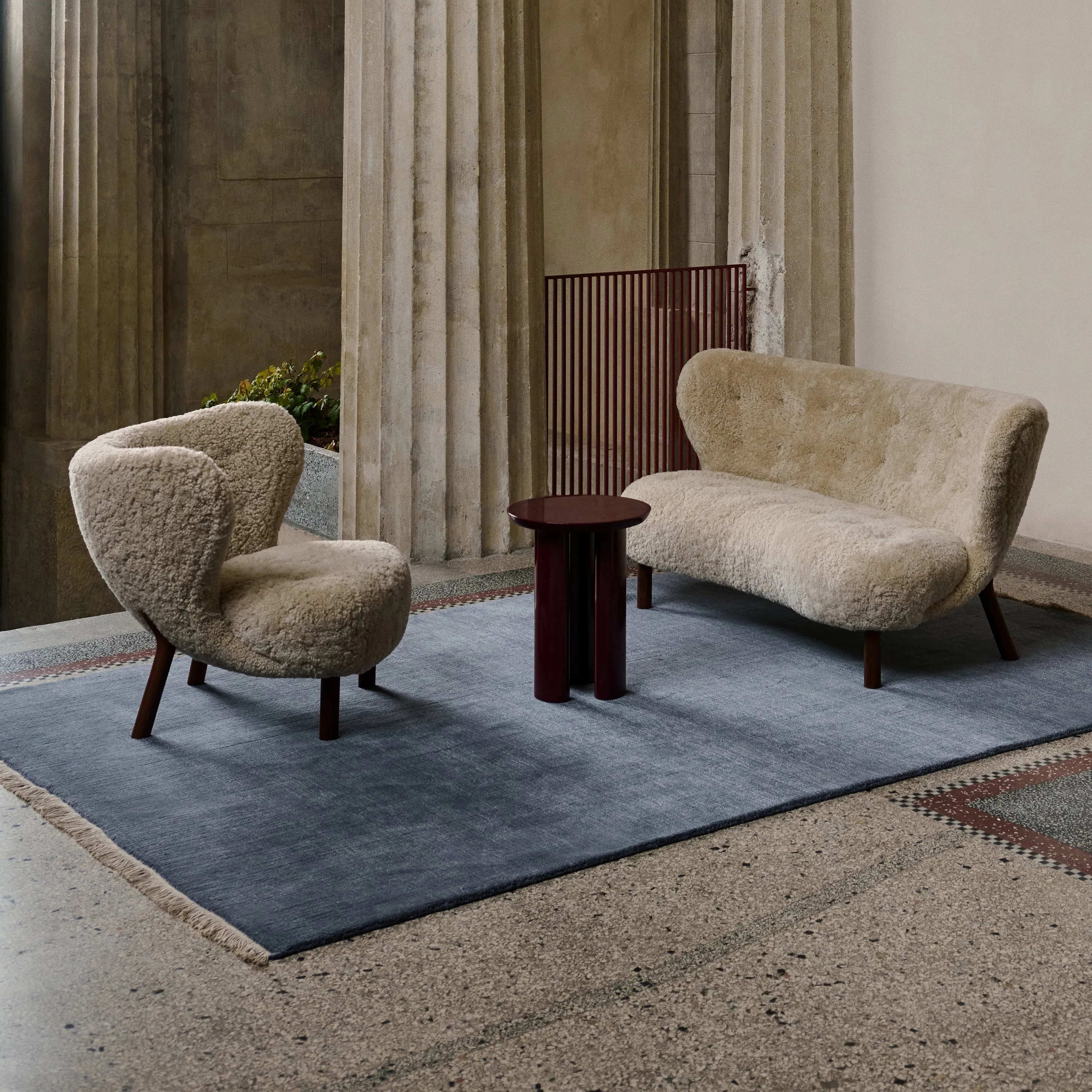 Little Petra Lounge Chair