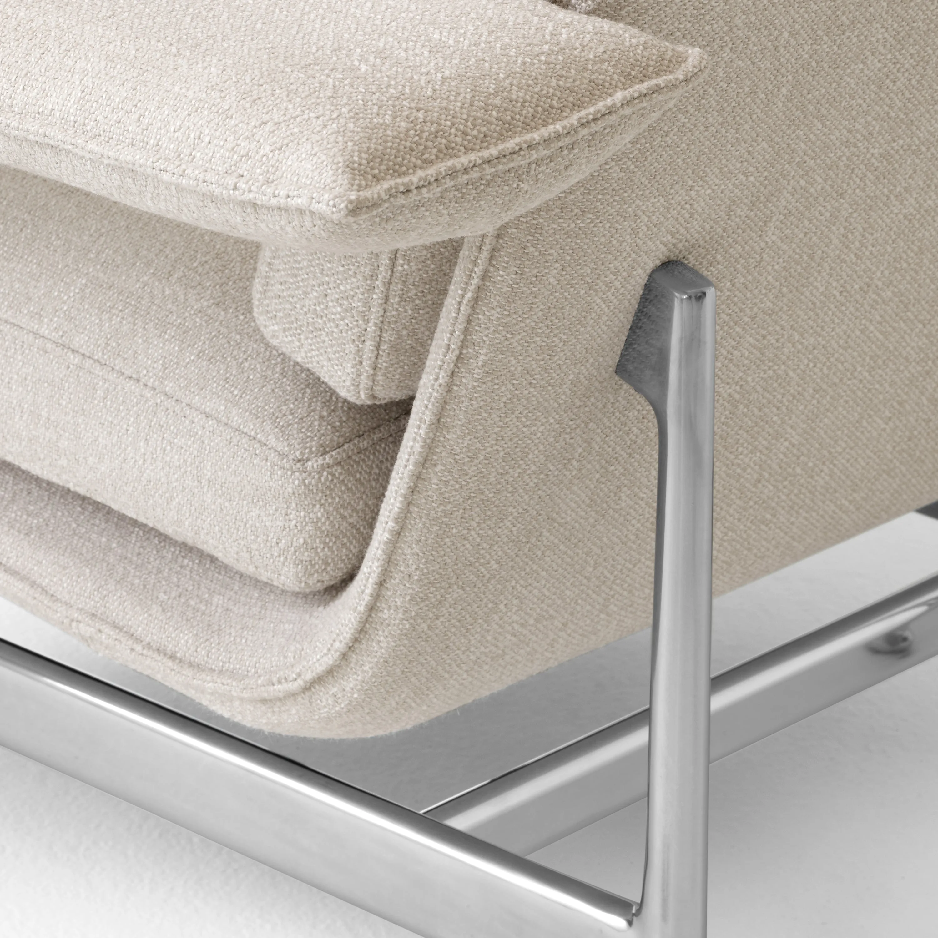 Meantime Lounge Chair