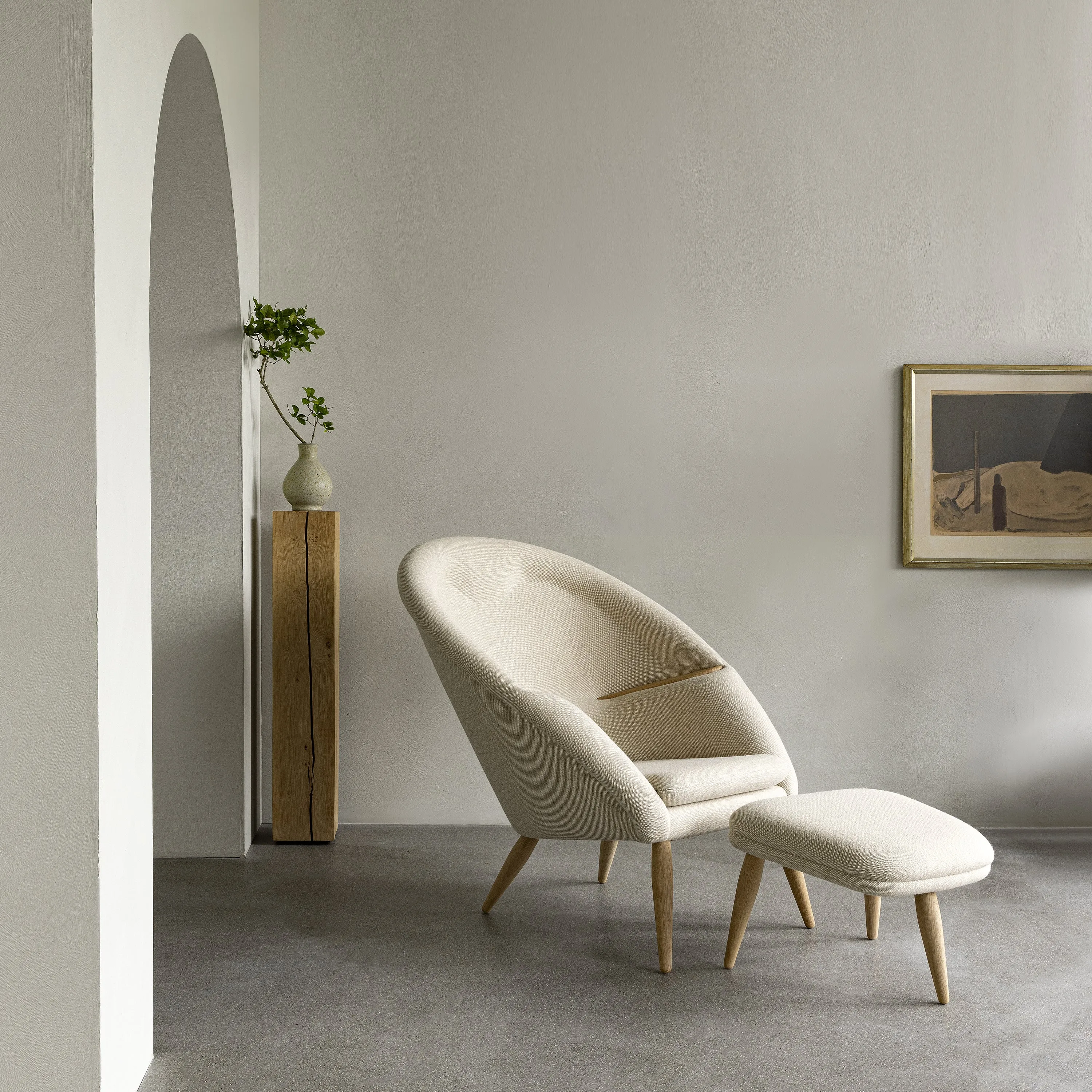 Oda Lounge Chair