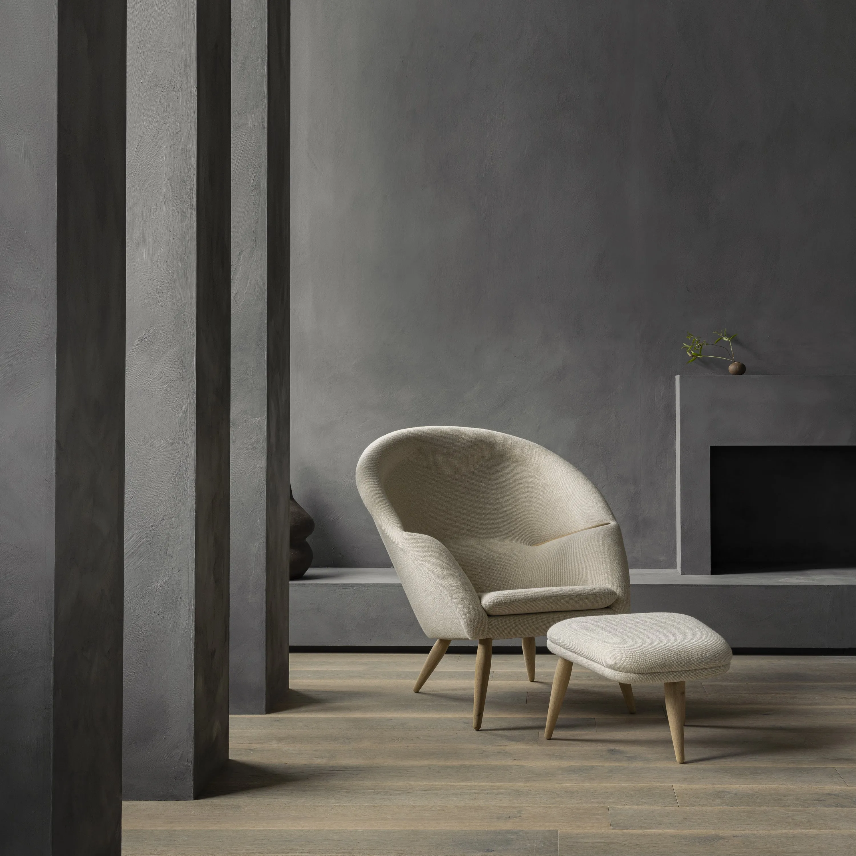 Oda Lounge Chair
