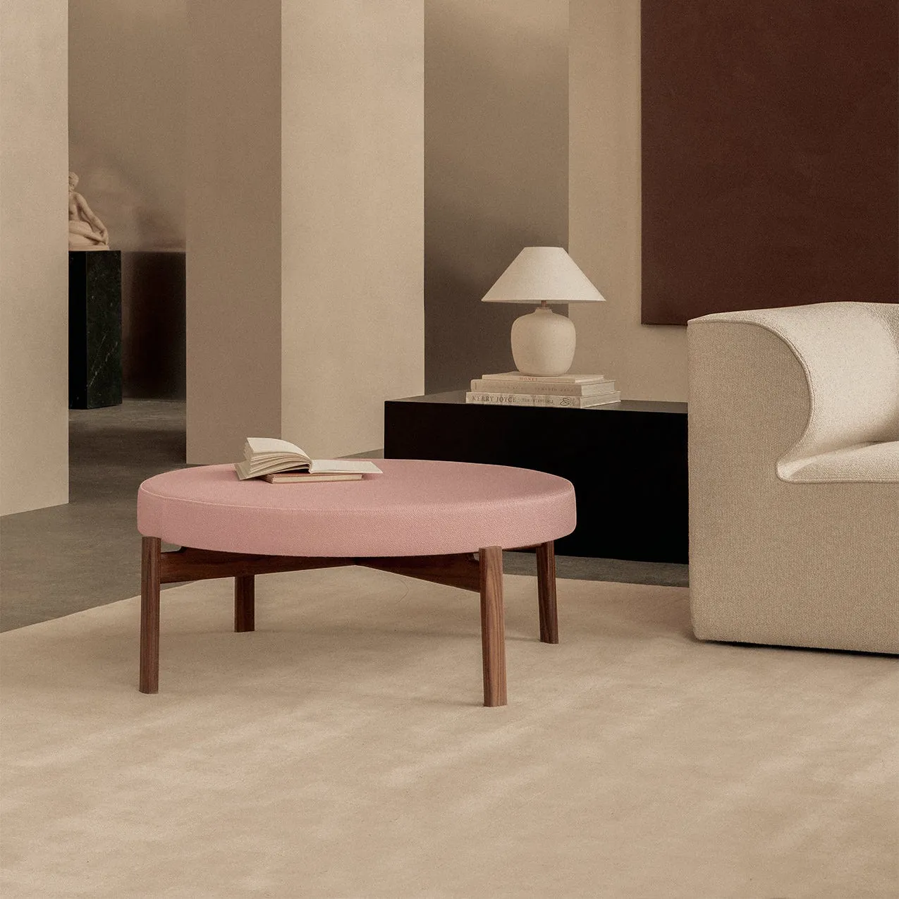 Passage Pouf