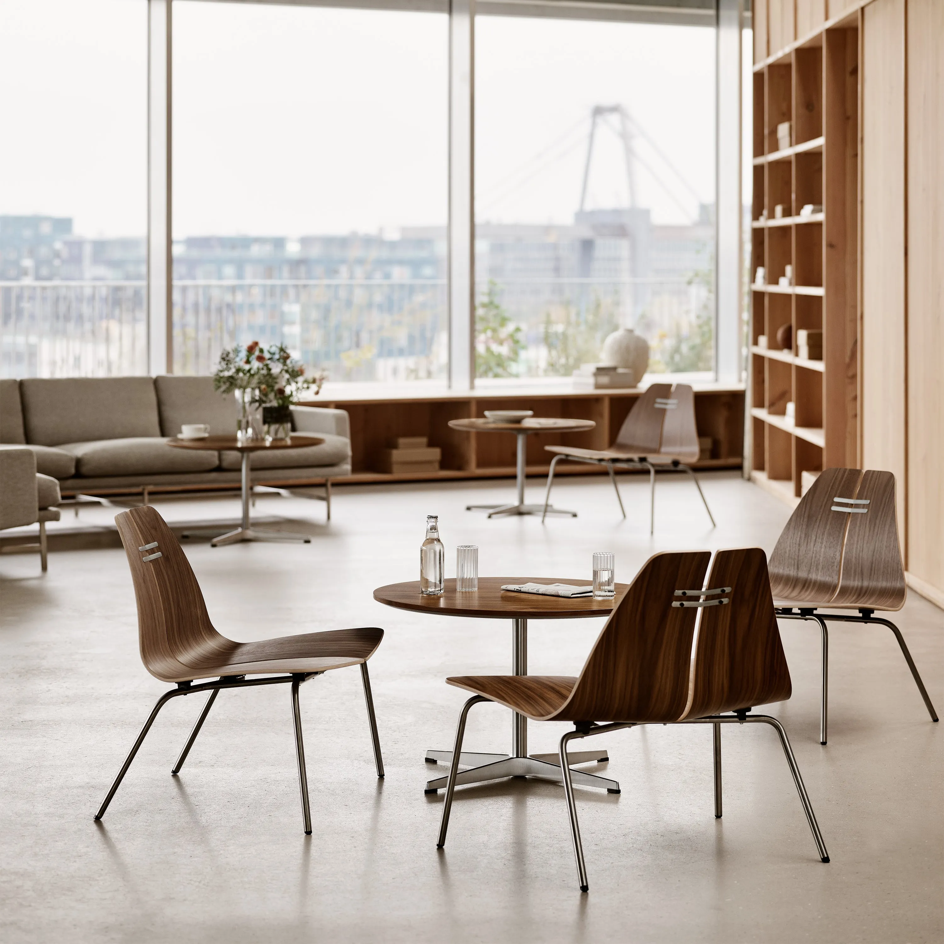 PK23 Lounge Chair