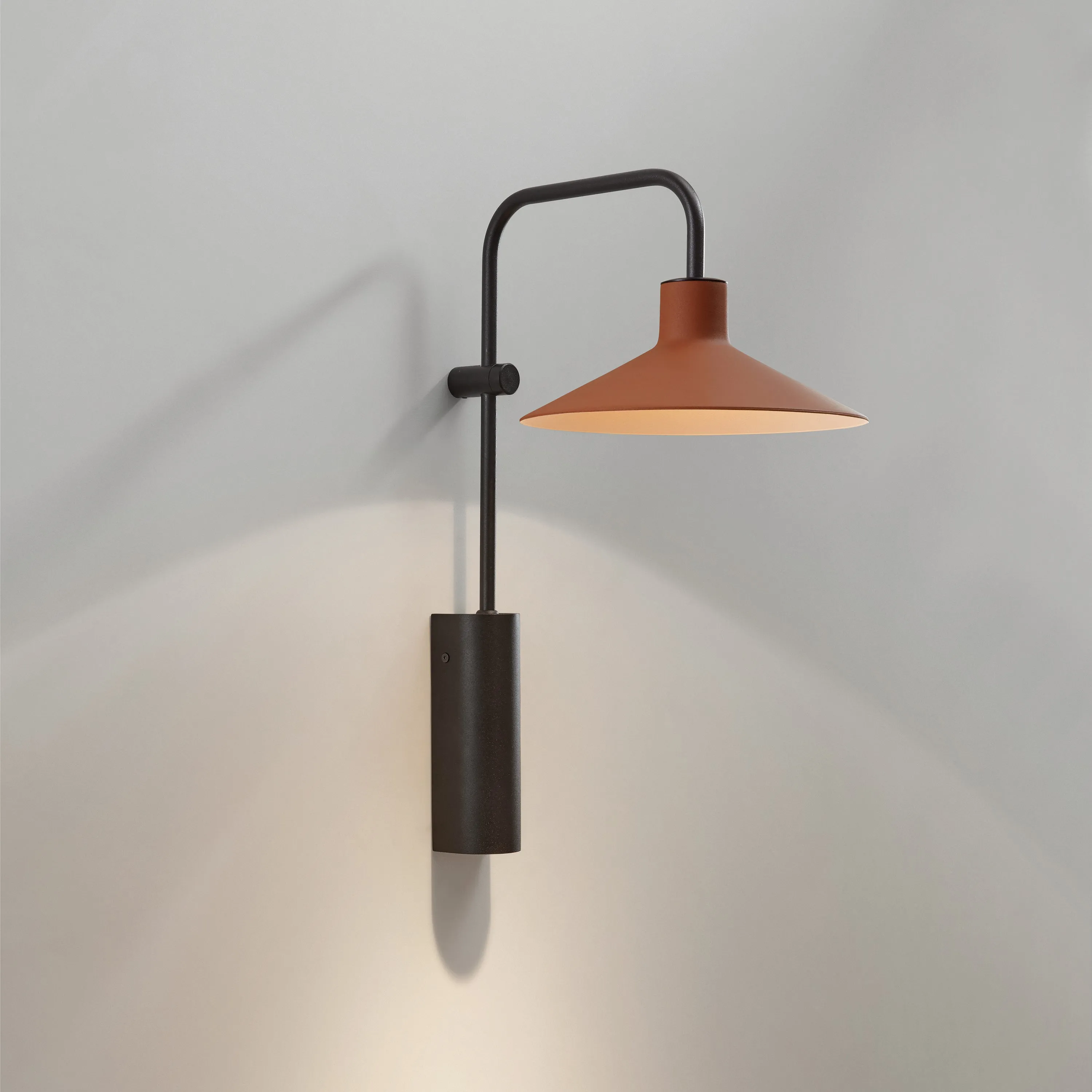 Platet A/02 Wall Light
