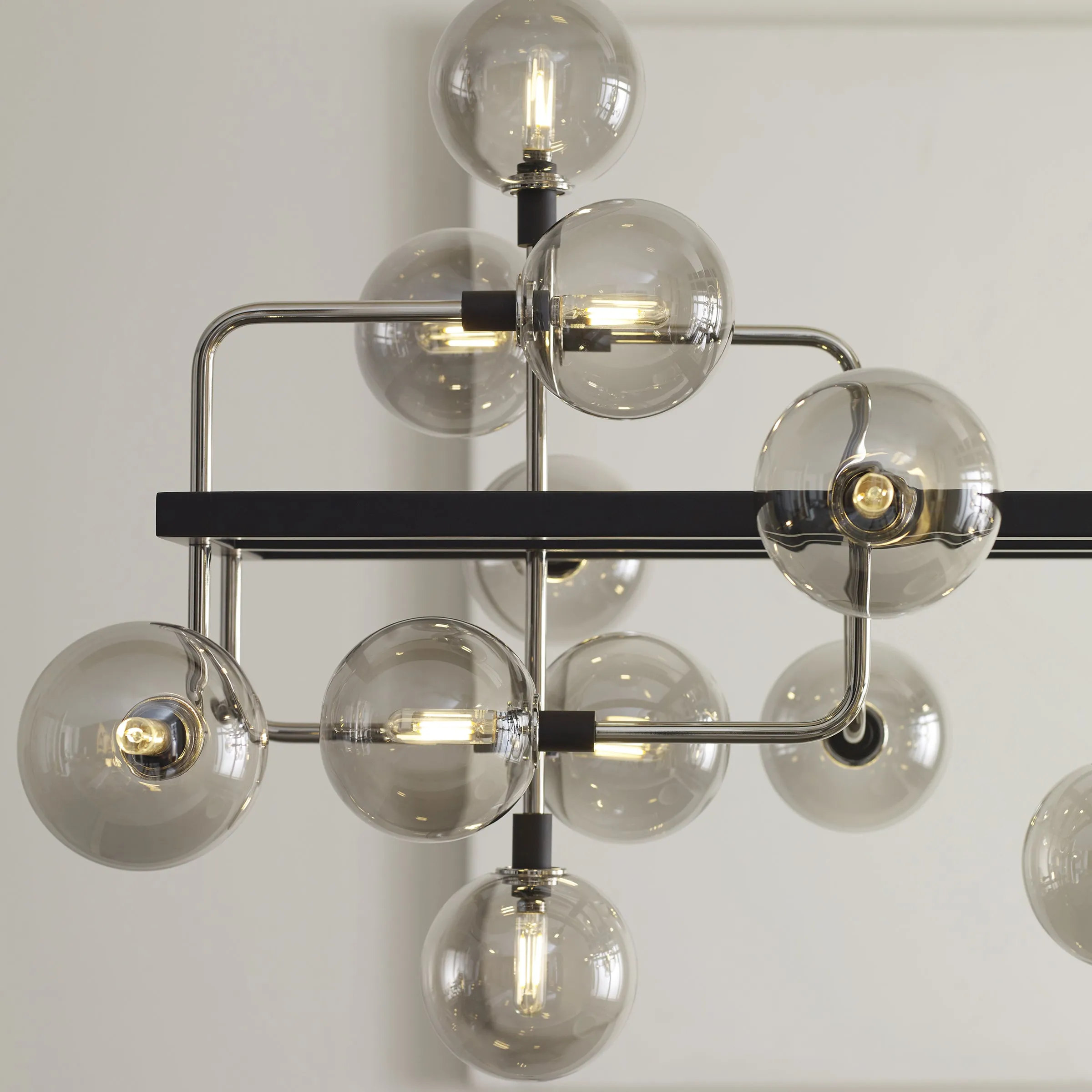 Sean Lavin Viaggio Linear Suspension