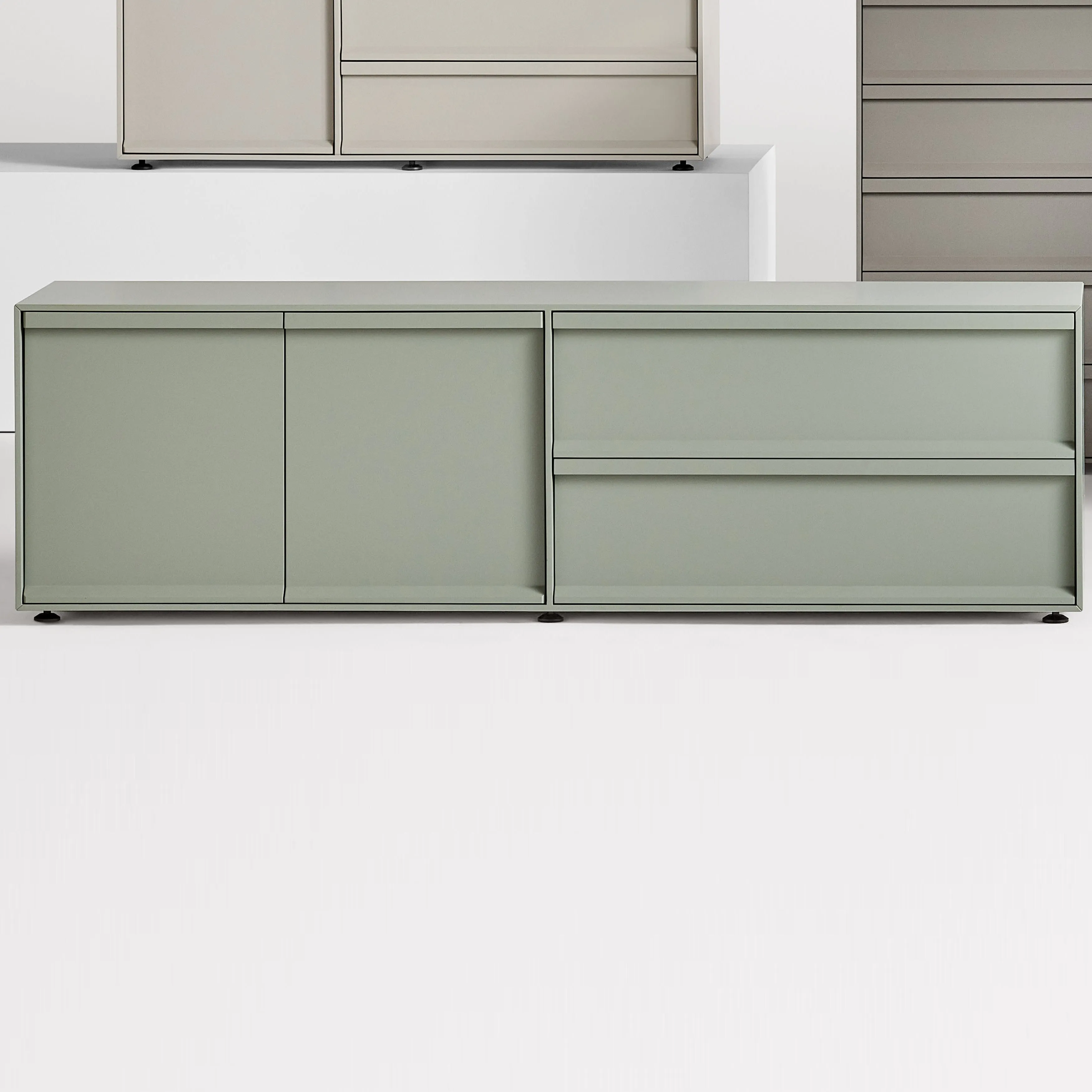 Superchoice 2-Door with 2-Drawer Console