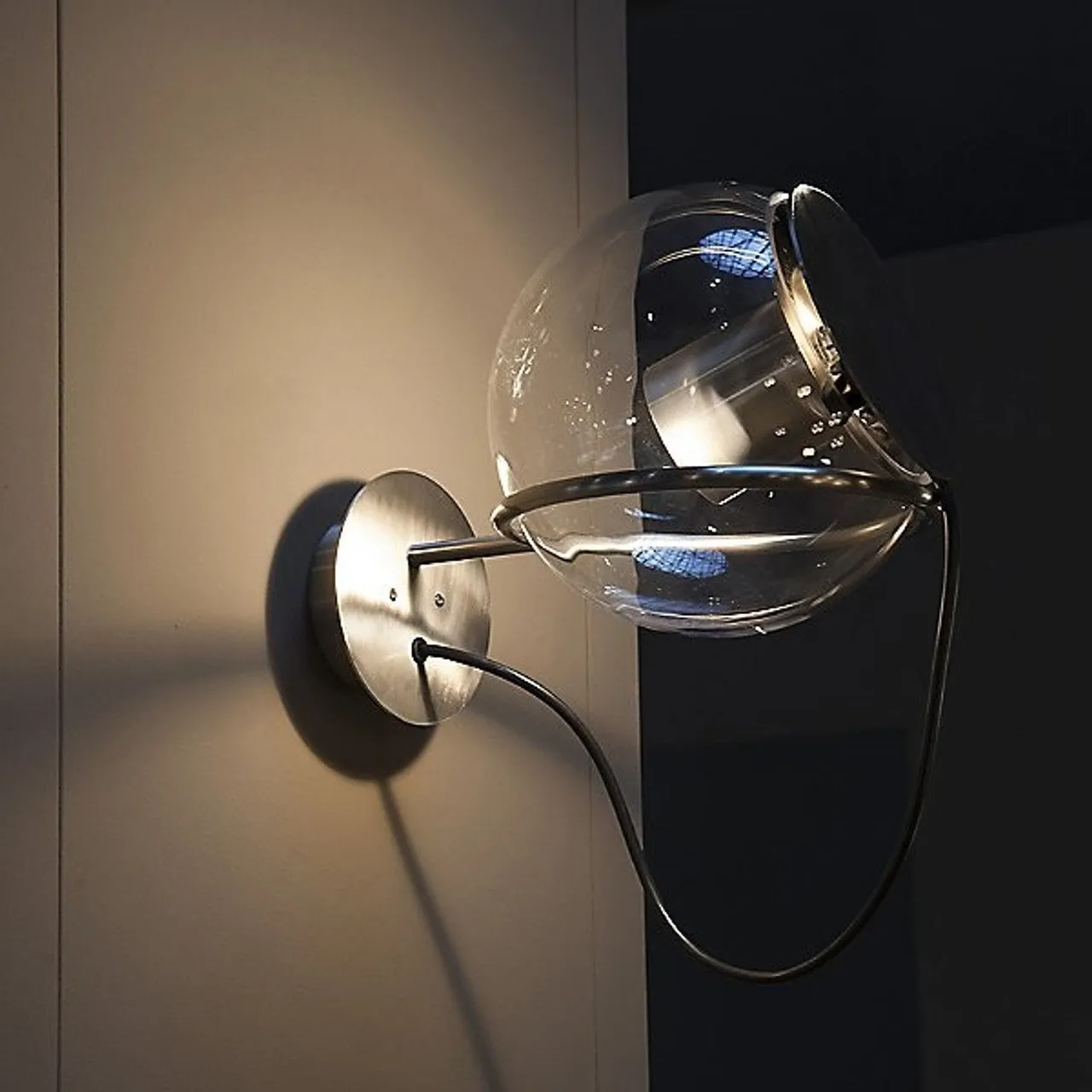 The Globe Wall Light