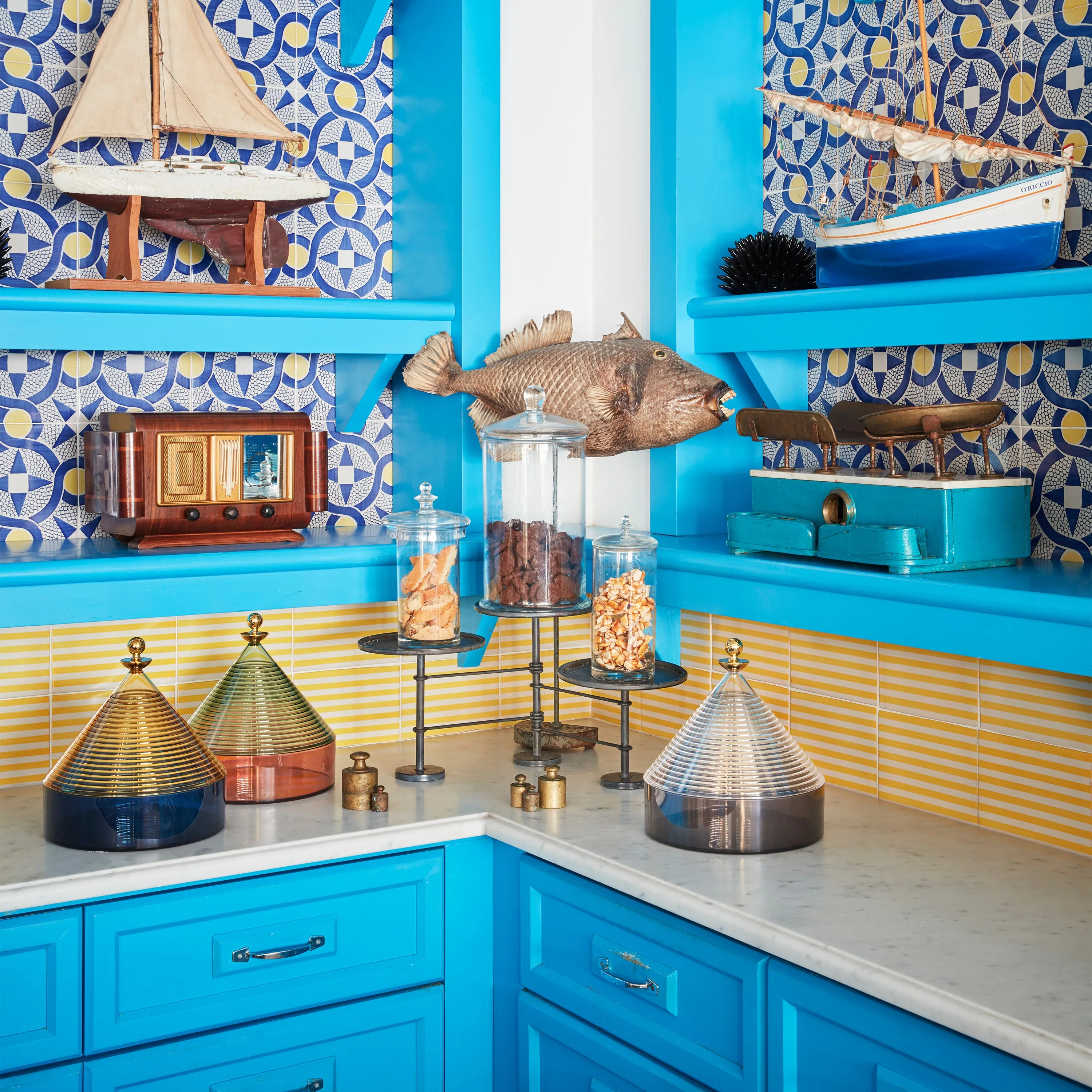 Trullo Table Container