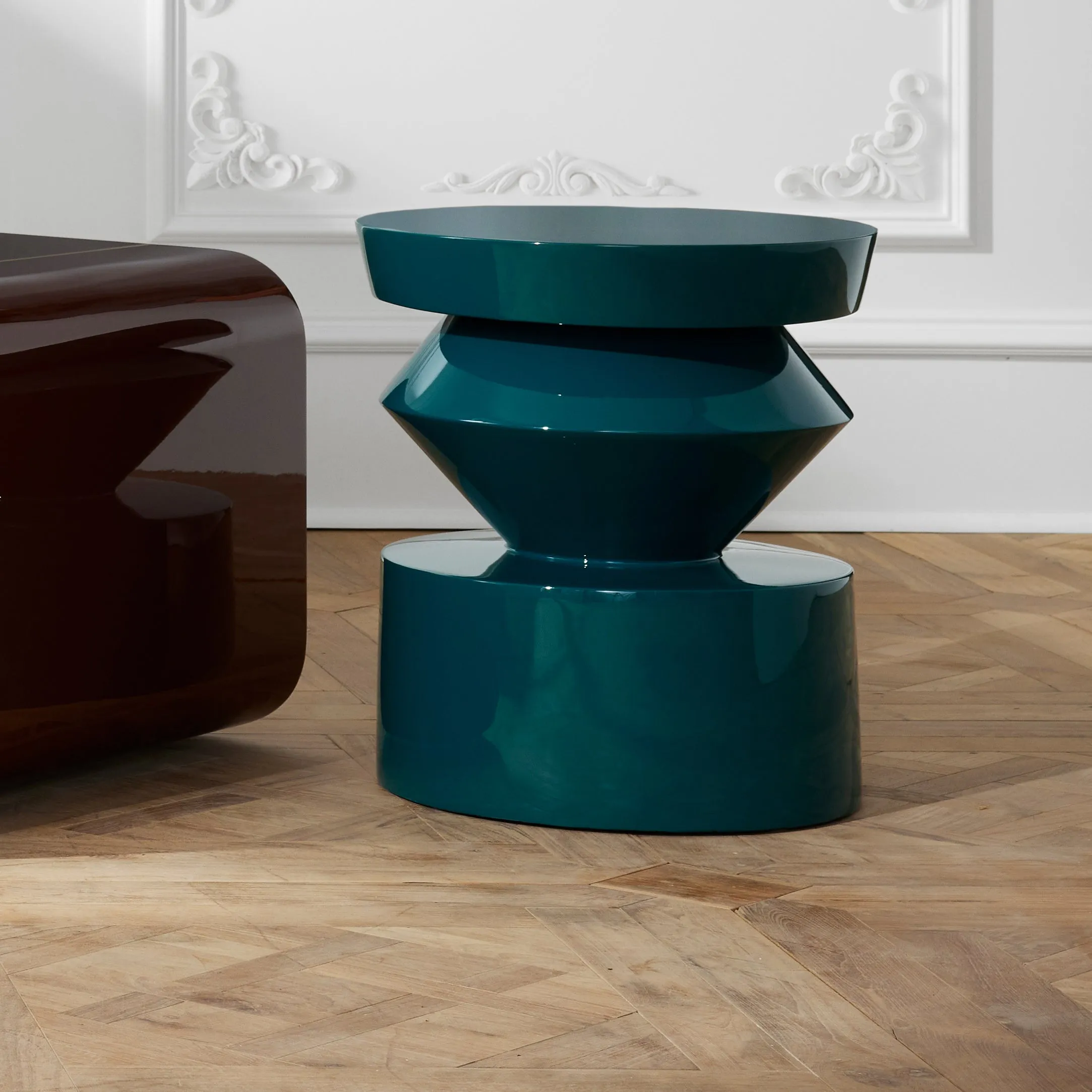 Uma Side Table