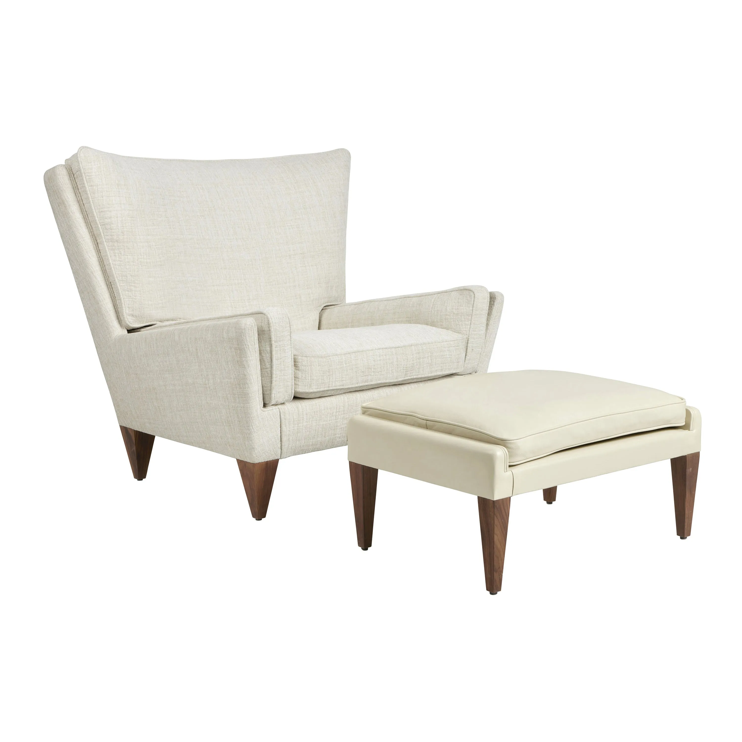 V11 Lounge Chair
