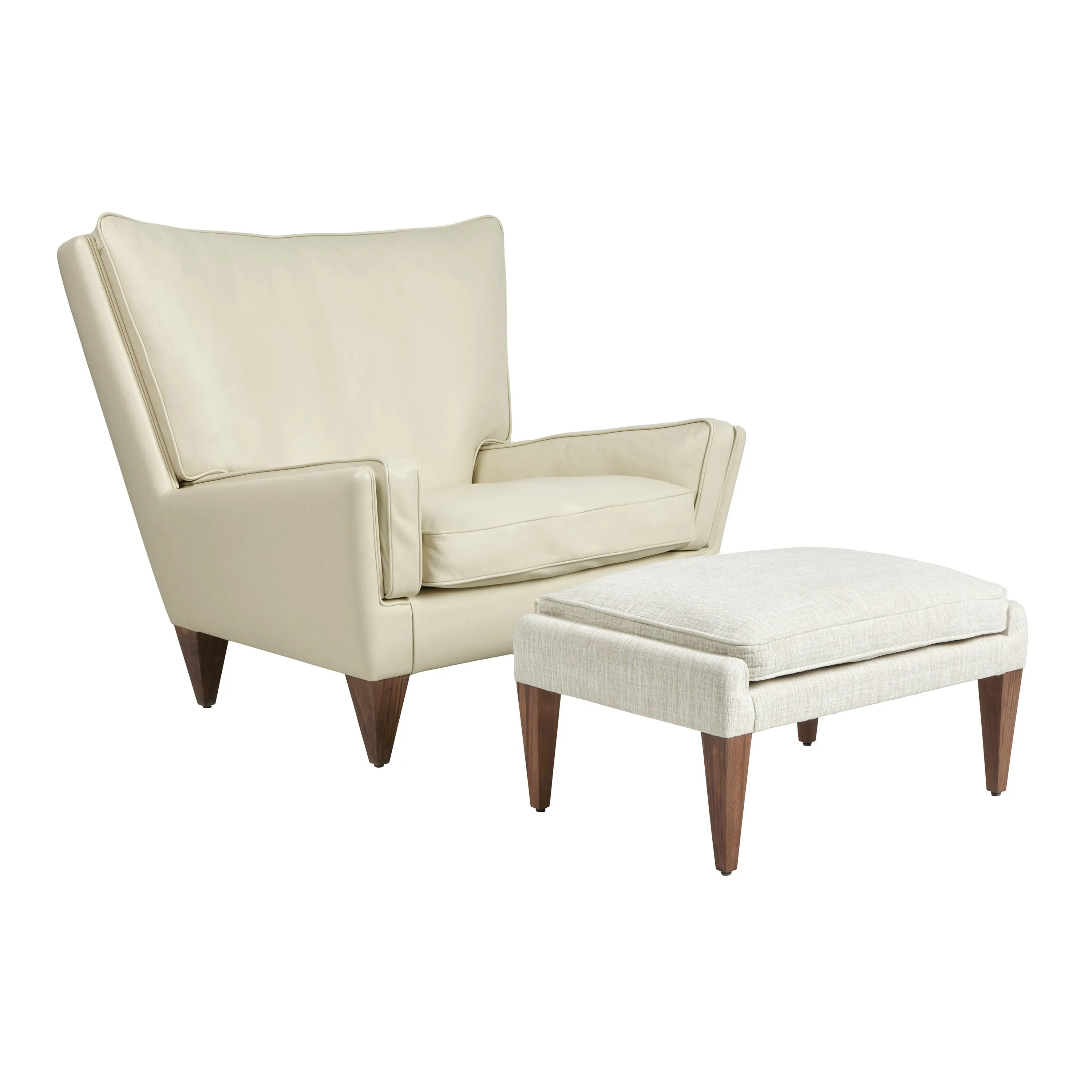 V11 Lounge Chair