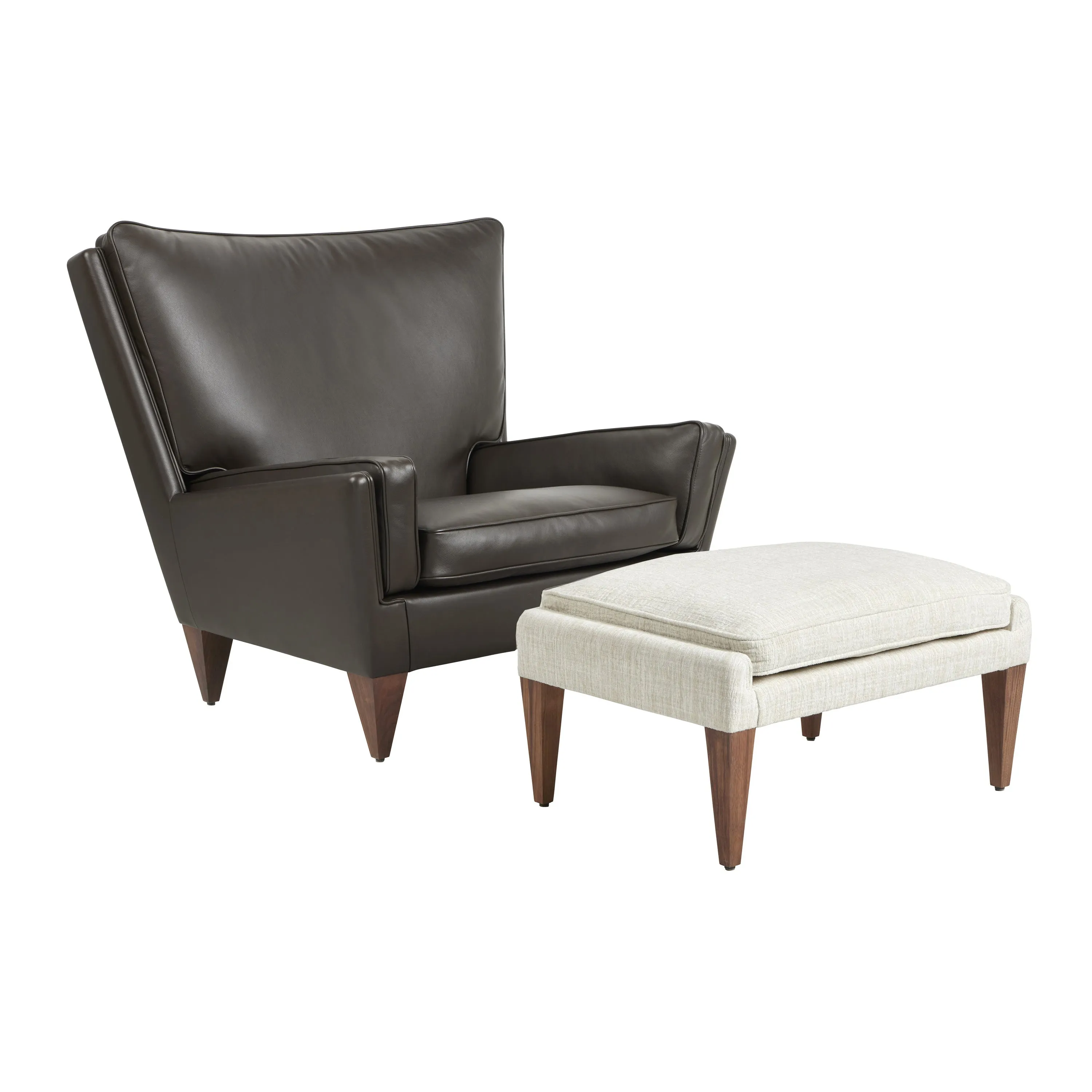 V11 Lounge Chair