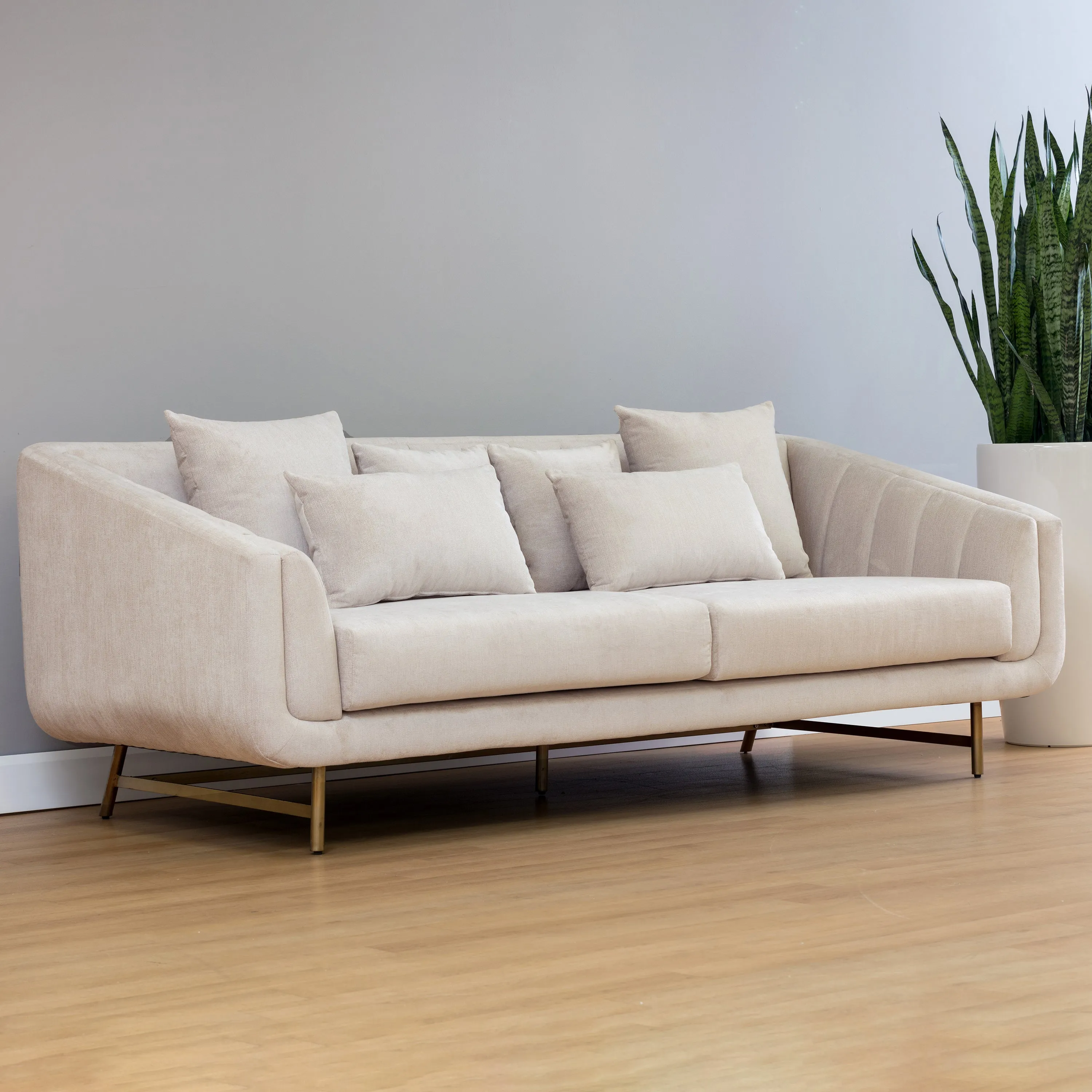 Veera Sofa