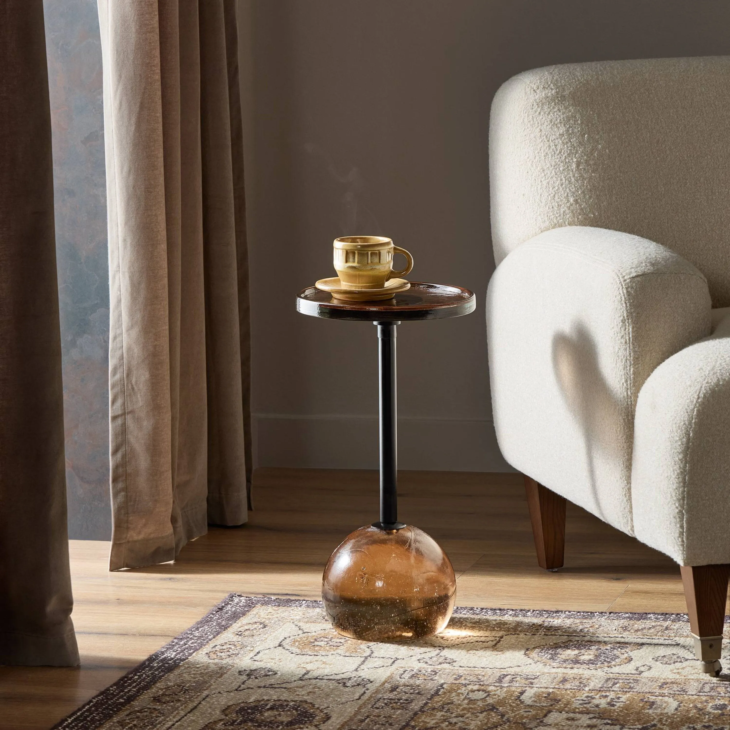 Viola Accent Table